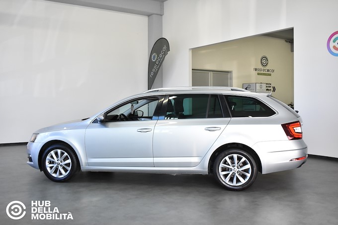 SKODA Octavia 1.5 DSG Wagon Ambition G-Tec